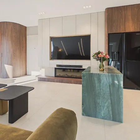 Amber Loft 2br Elite Beachfront 3d Tour Apartmán
